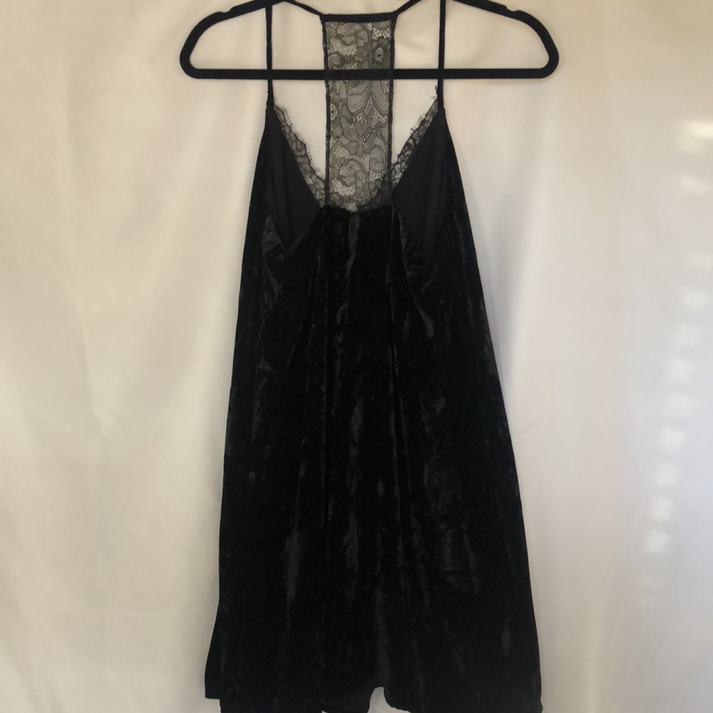 FRENCH CONNECTION spaghetti strap black velvet and lace dress. Size 2. - Picture 9 of 11
